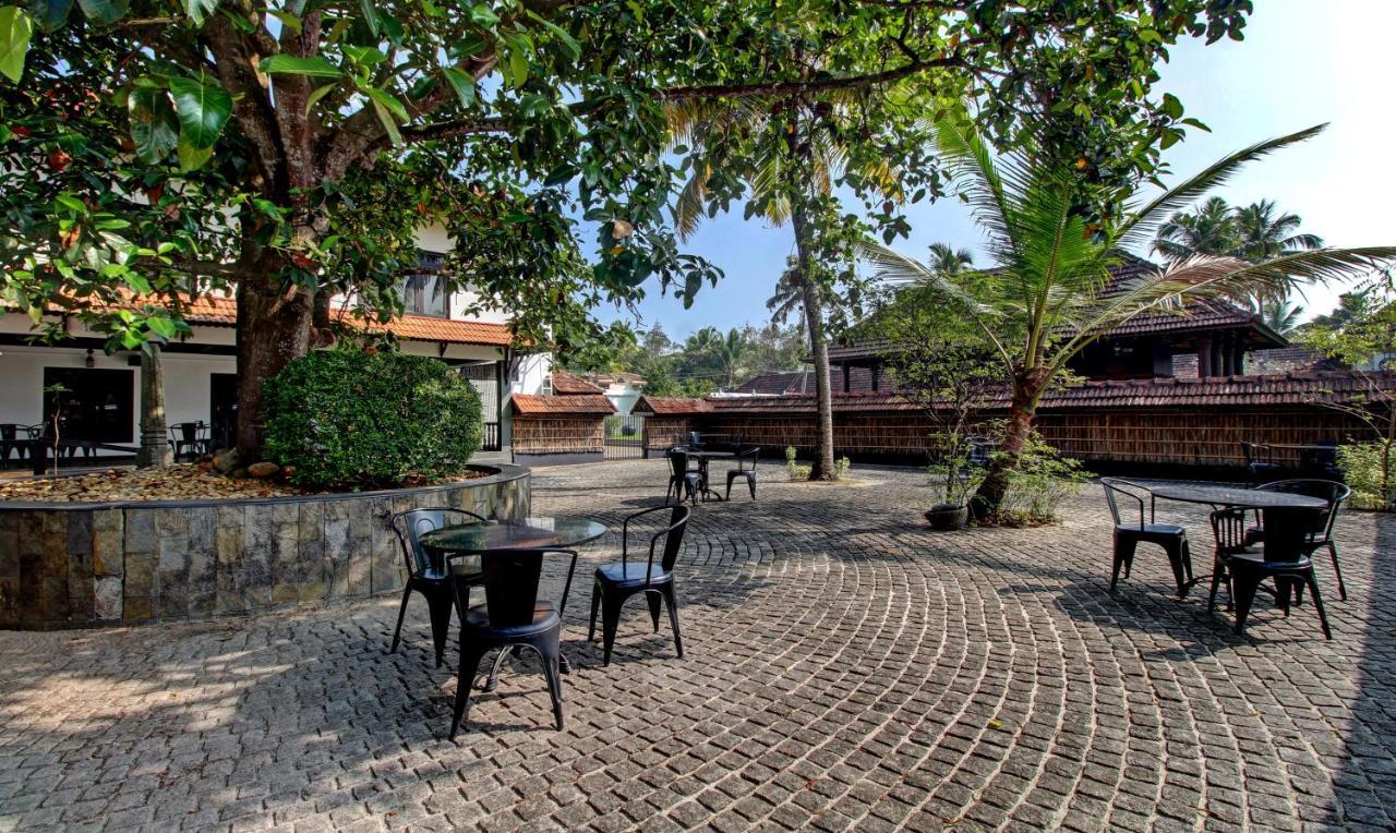 Treebo Premium Travancore Palace Cherthala Alappuzha Экстерьер фото
