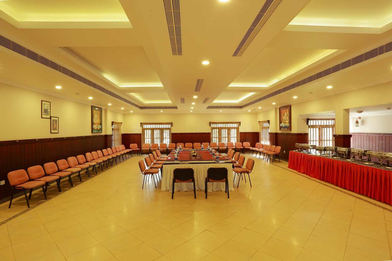 Treebo Premium Travancore Palace Cherthala Alappuzha Экстерьер фото